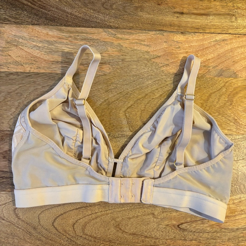 Lively Busty Bralette Size 1 Toasted Almond Beige Smooth Lace - Picture 6 of 9